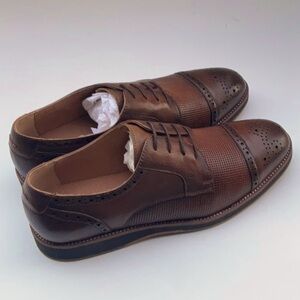 New Men's Joseph Abboud in BROWN with cool design Size 9